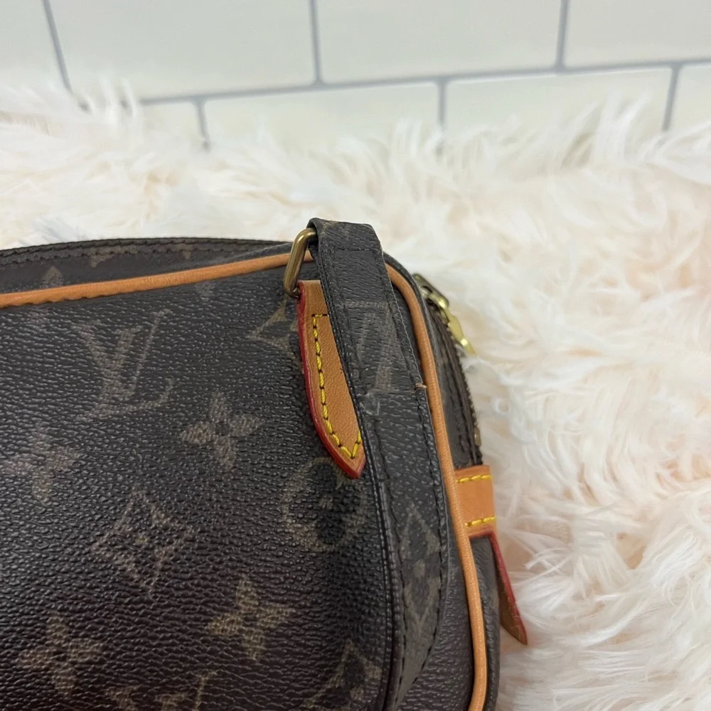 Louis Vuitton Monogram Pochette Marly Bandouliere - Picture 5 of 10